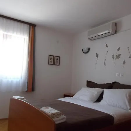 By The Sea - 15566 Rogoznica (Sibenik-Knin)